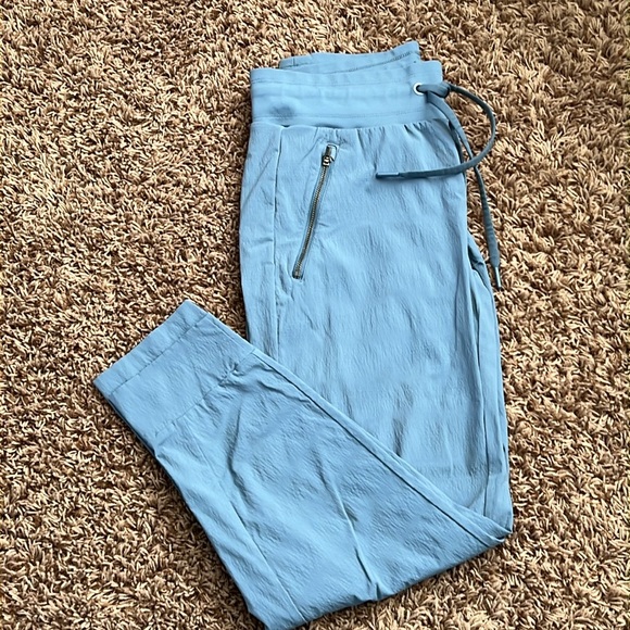 Athleta Trekkie North Joggers - Picture 2 of 5